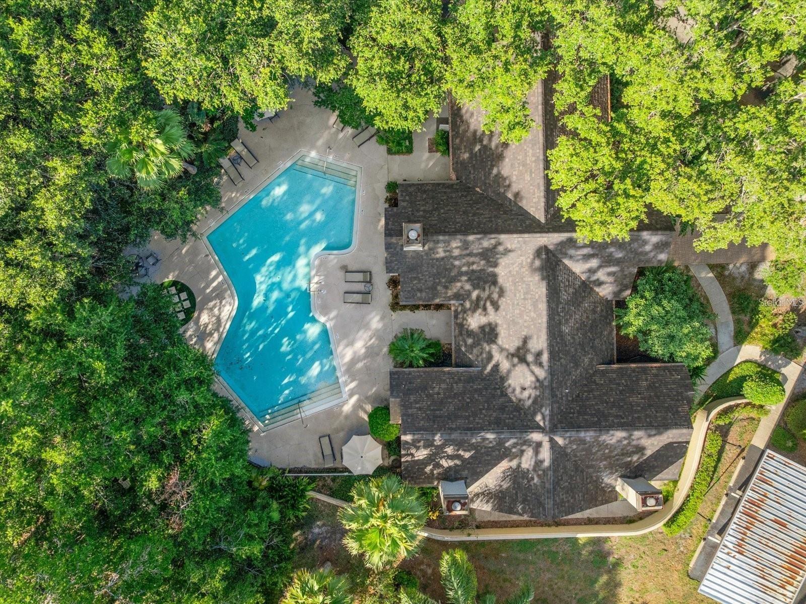 BARCLAY PLACE A CONDOMINIUM - Residential