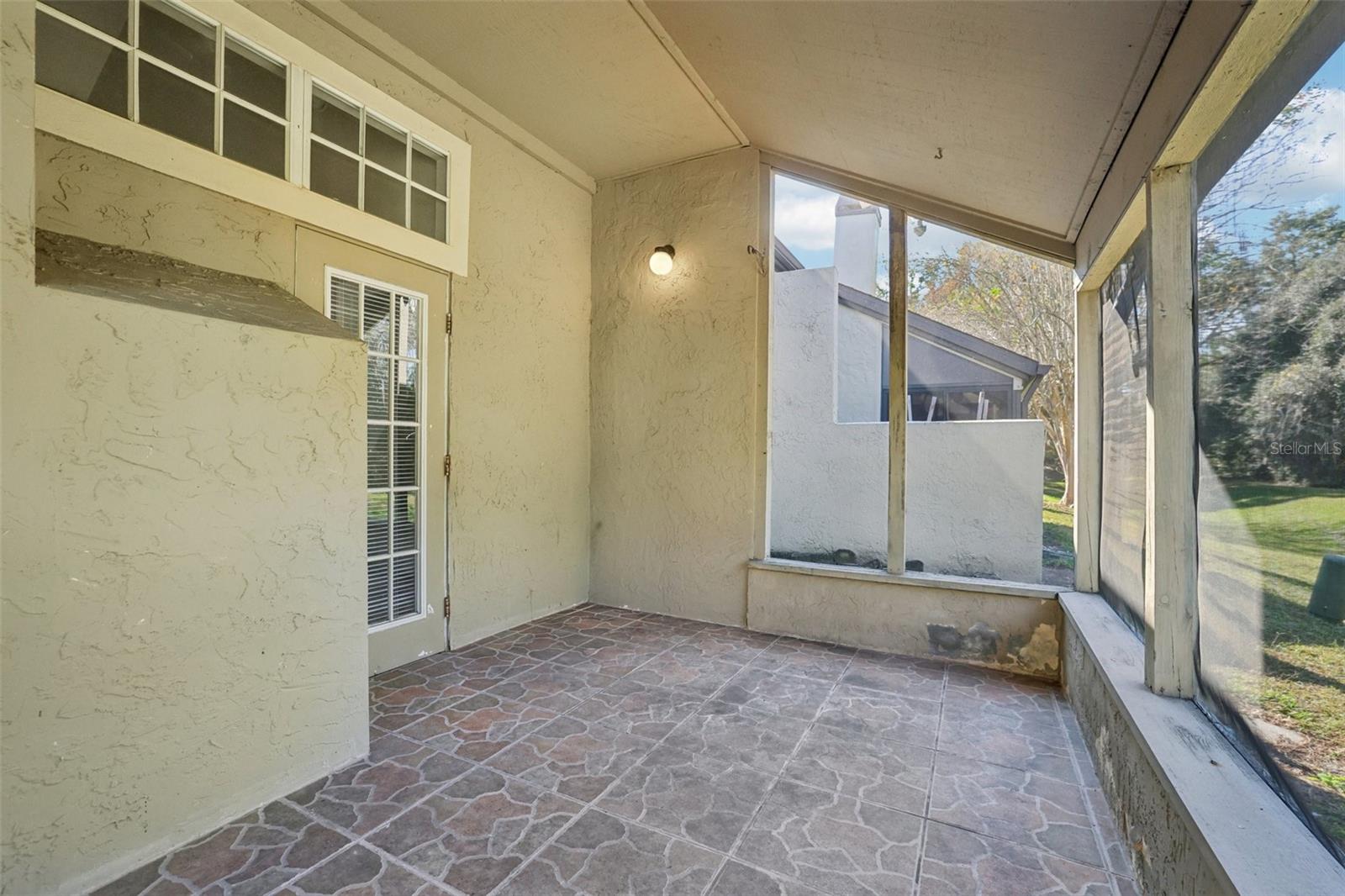 BARCLAY PLACE A CONDOMINIUM - Residential