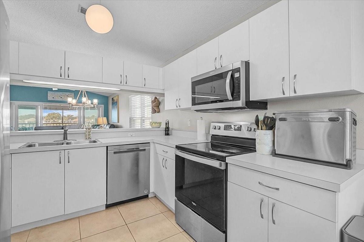 FAIRWAY TRACE - Residential