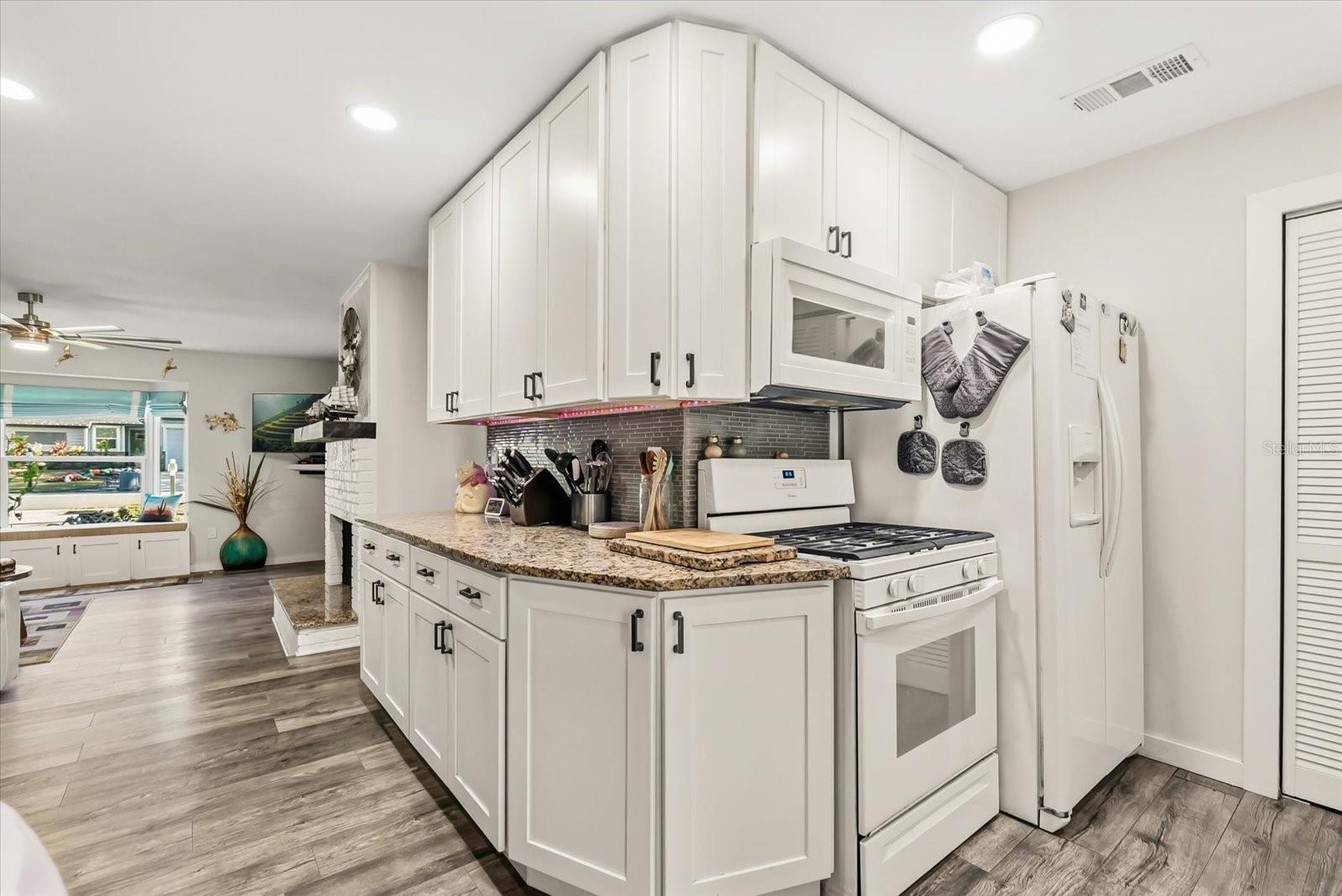 RAMBLEWOOD - Residential