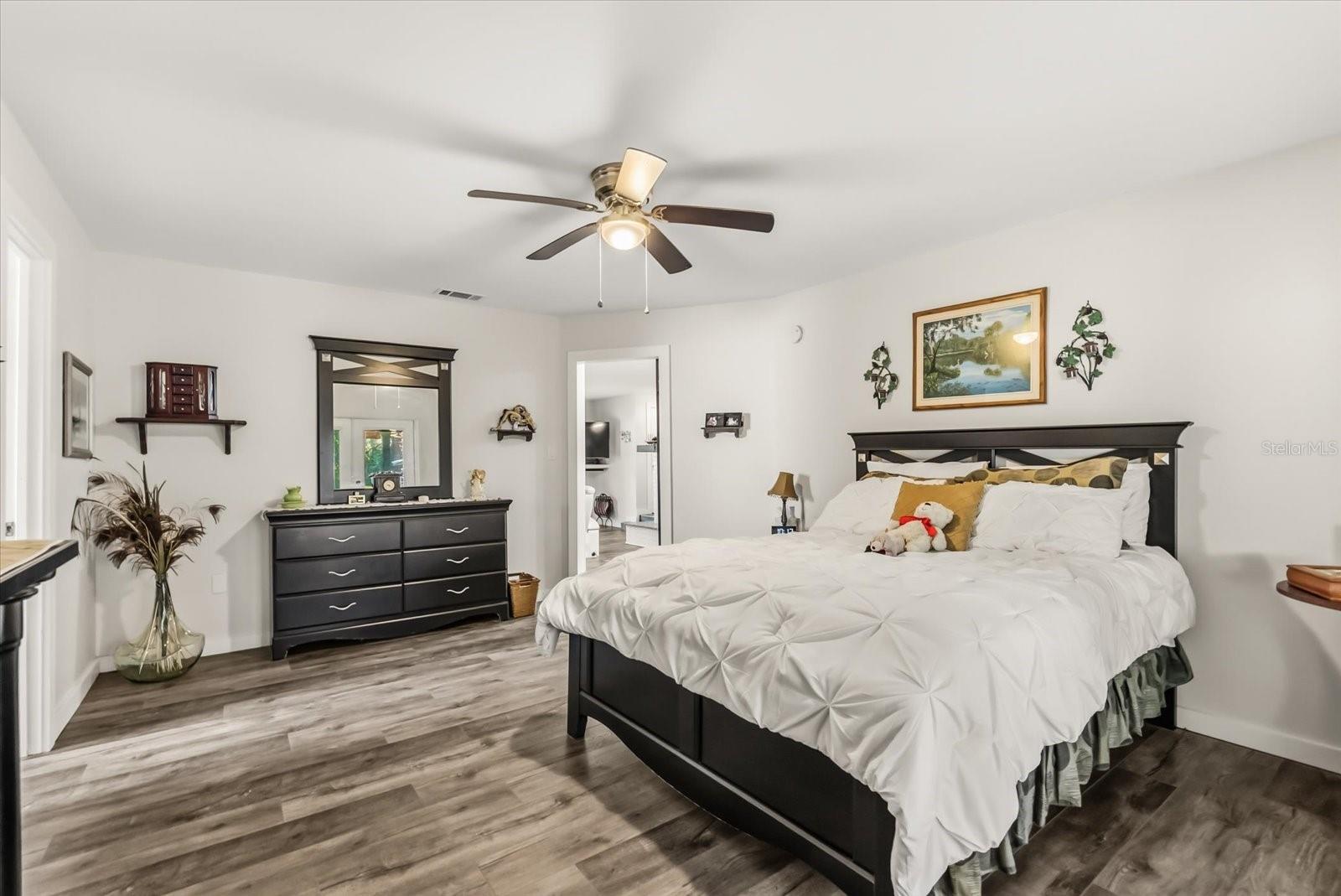 RAMBLEWOOD - Residential