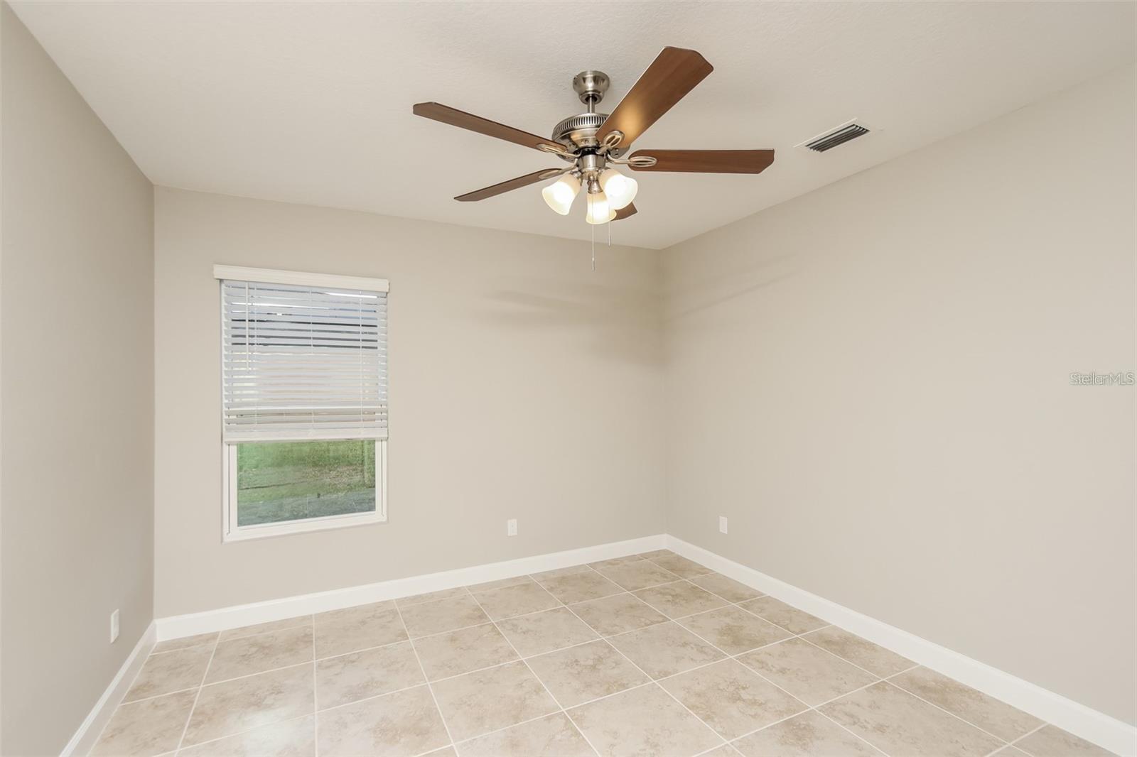 PORT MALABAR UNIT 25 - Residential Lease