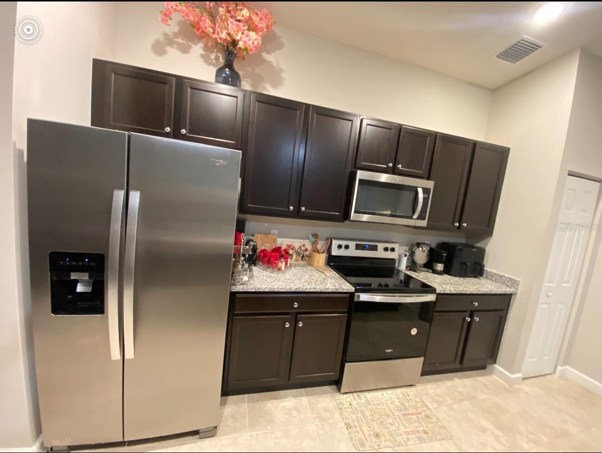 PORT MALABAR UNIT 25 - Residential Lease