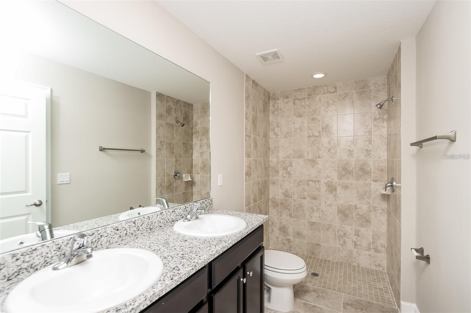 PORT MALABAR UNIT 25 - Residential Lease