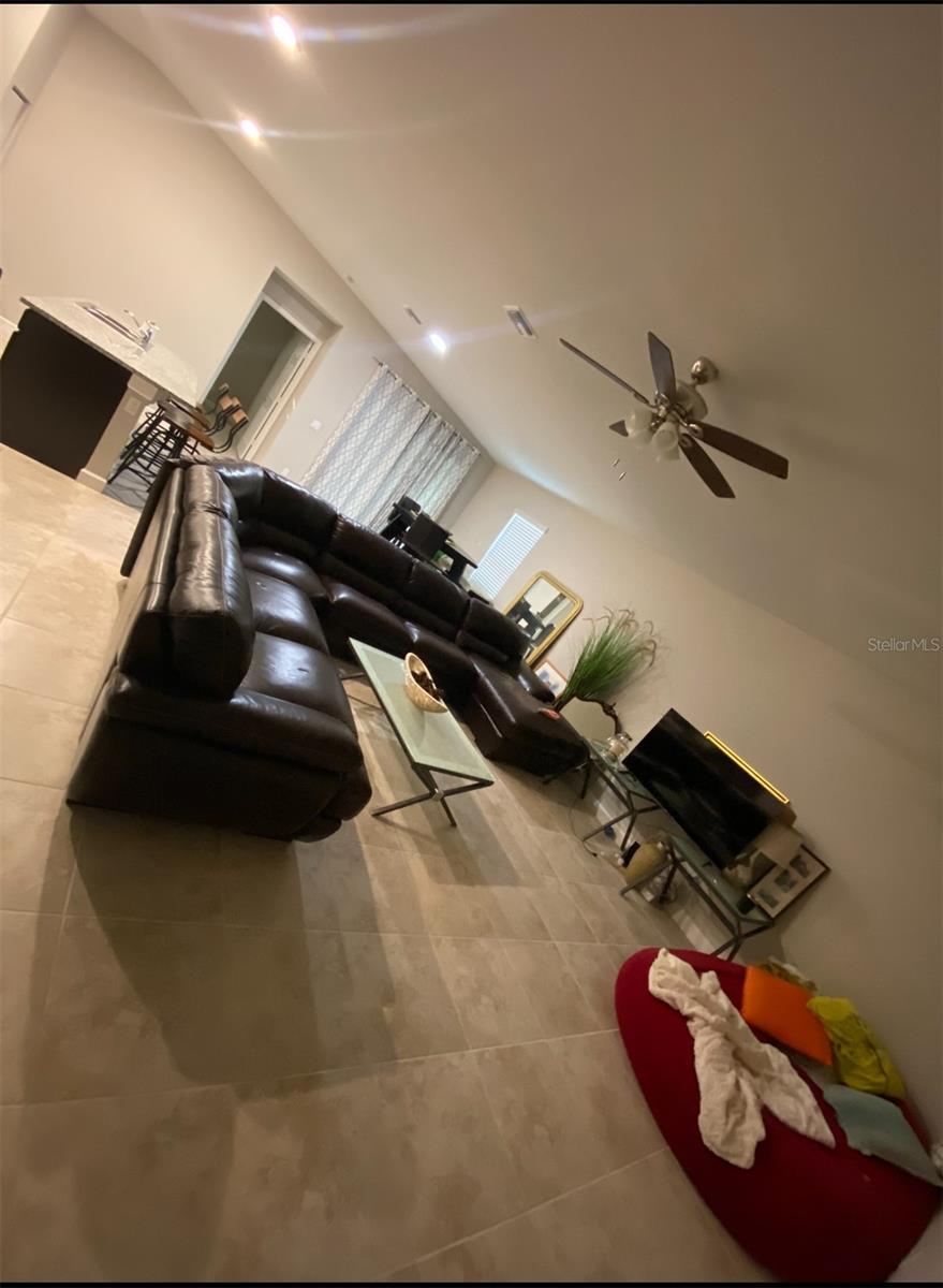 PORT MALABAR UNIT 25 - Residential Lease