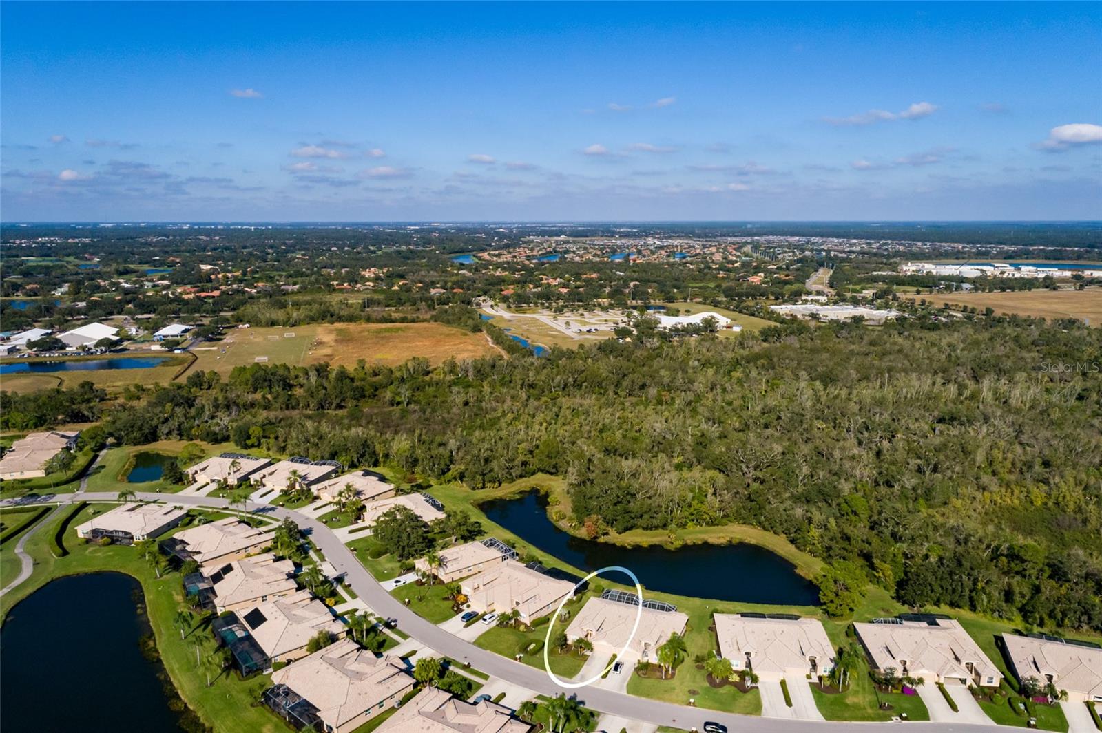 HERITAGE OAKS GOLF & COUNTRY CLUB - Residential