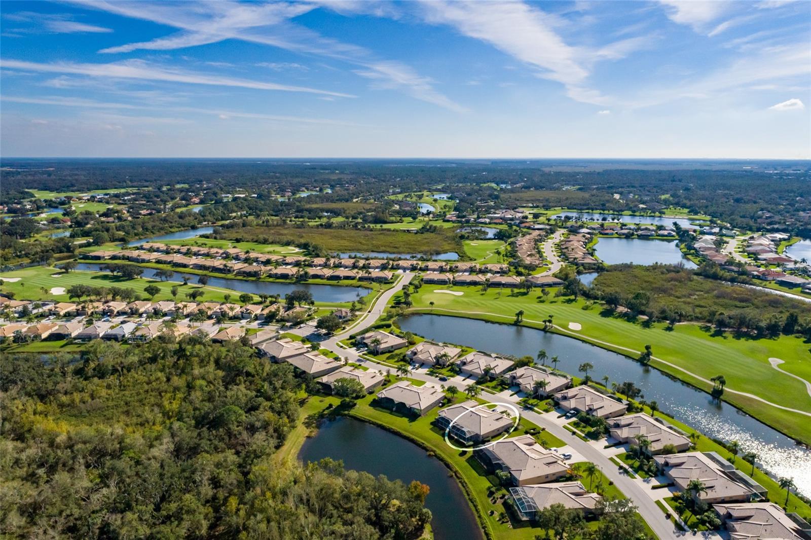 HERITAGE OAKS GOLF & COUNTRY CLUB - Residential