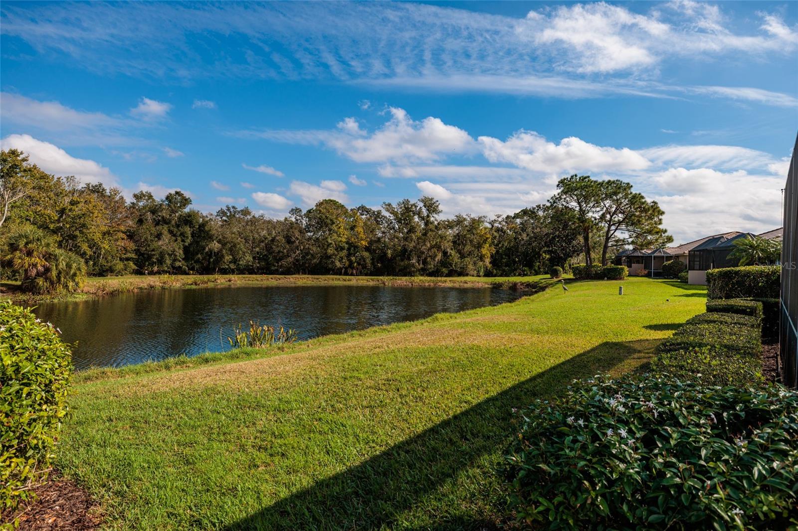 HERITAGE OAKS GOLF & COUNTRY CLUB - Residential