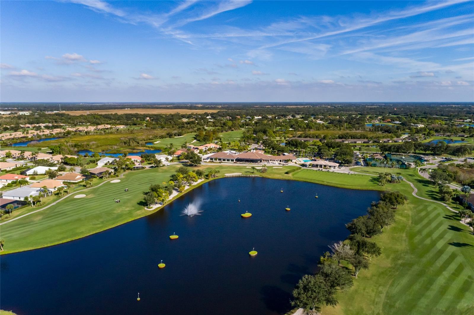 HERITAGE OAKS GOLF & COUNTRY CLUB - Residential