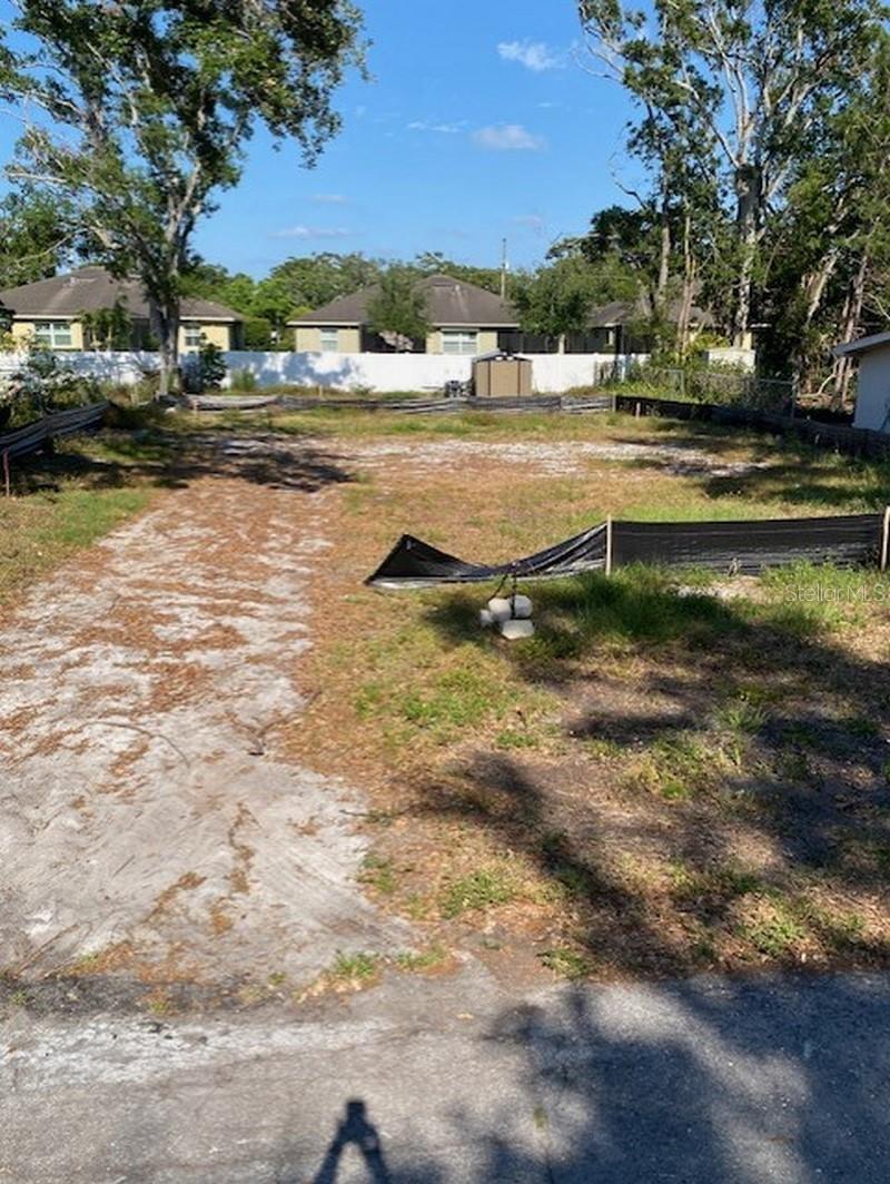 PATTERSONS C A SUB - Land