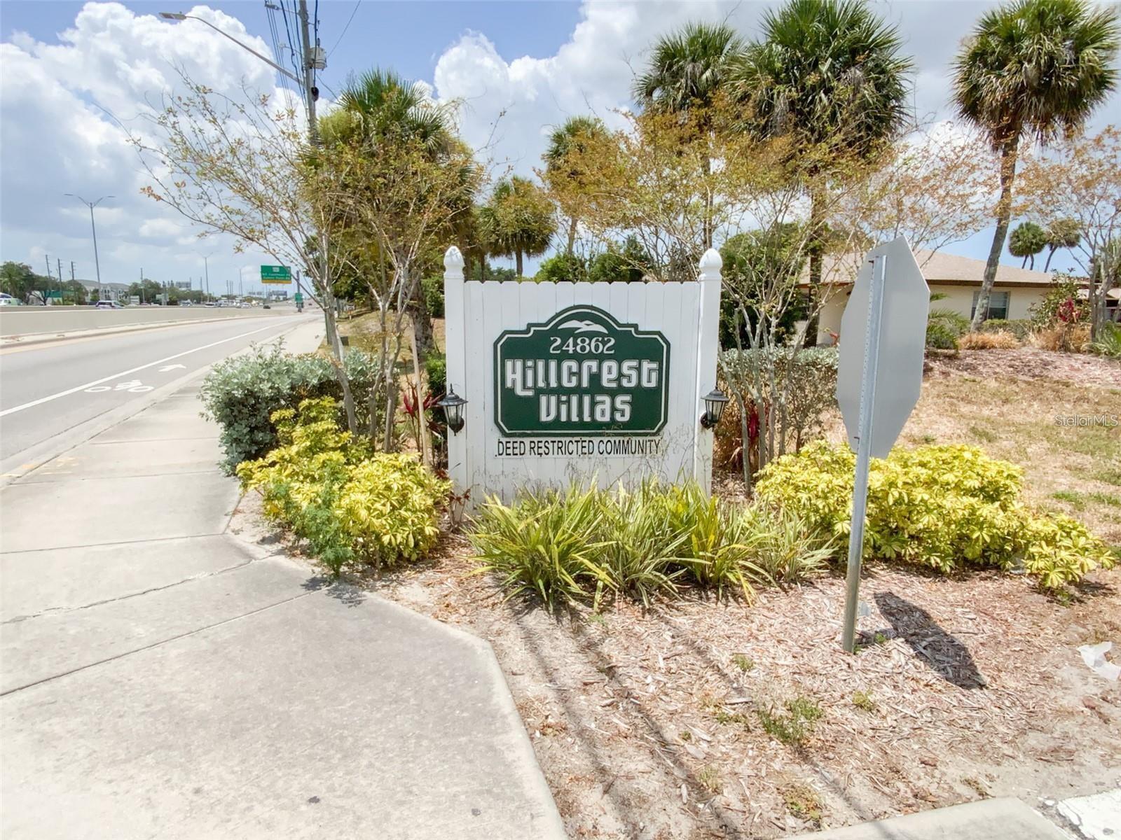 HILL CREST VILLAS - Residential