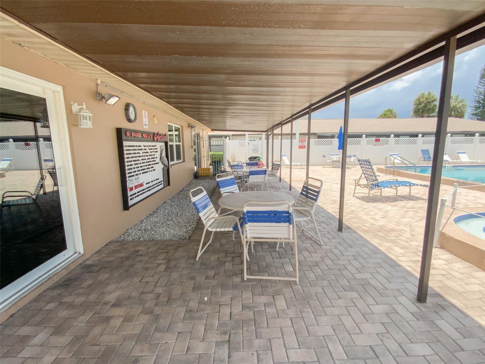 HILL CREST VILLAS - Residential
