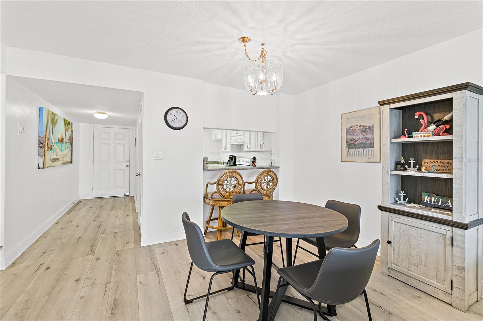 AVON BY SEA - Residential