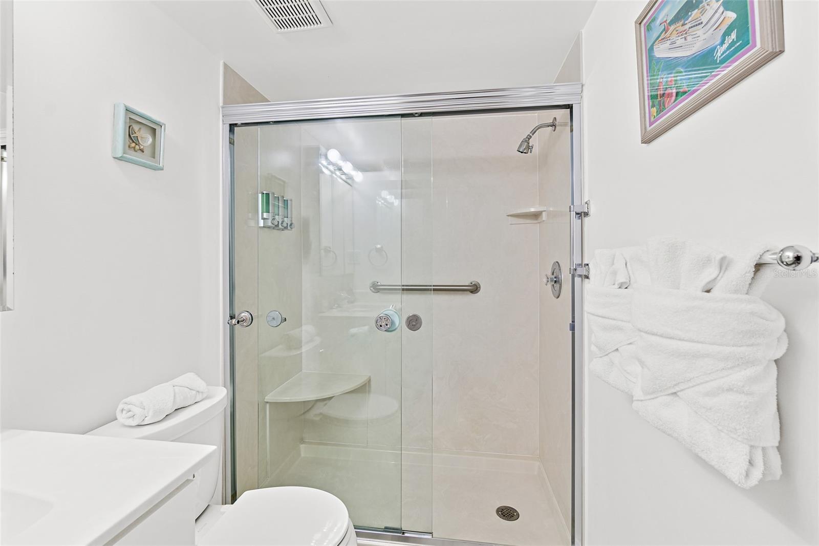 AVON BY SEA - Residential