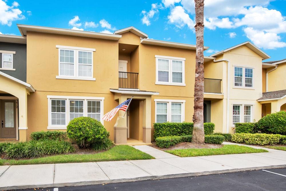 5416 FACTORS WALK DRIVE