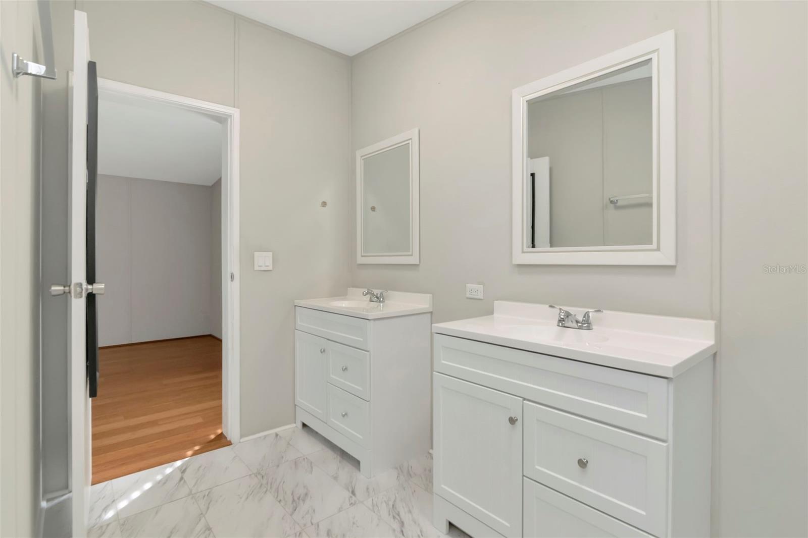 J & D ESTATES PLATTED SUB - Residential