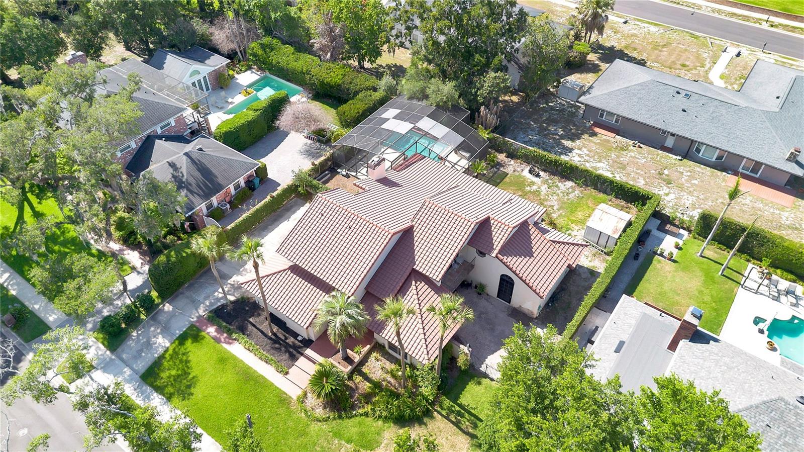 SOUTHERN OAKS - Residential