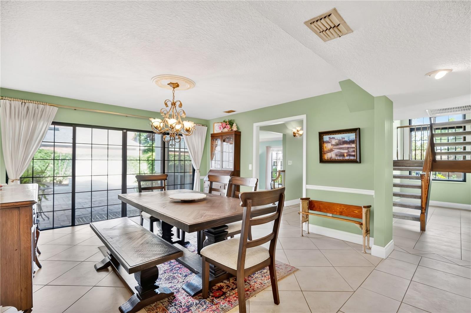 SOUTHERN OAKS - Residential
