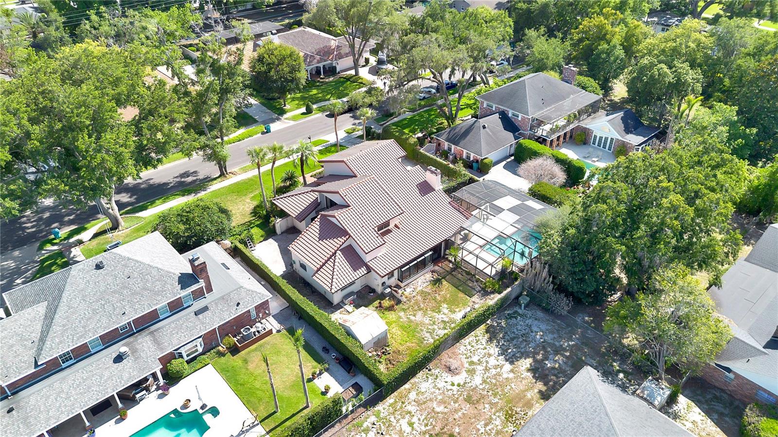 SOUTHERN OAKS - Residential