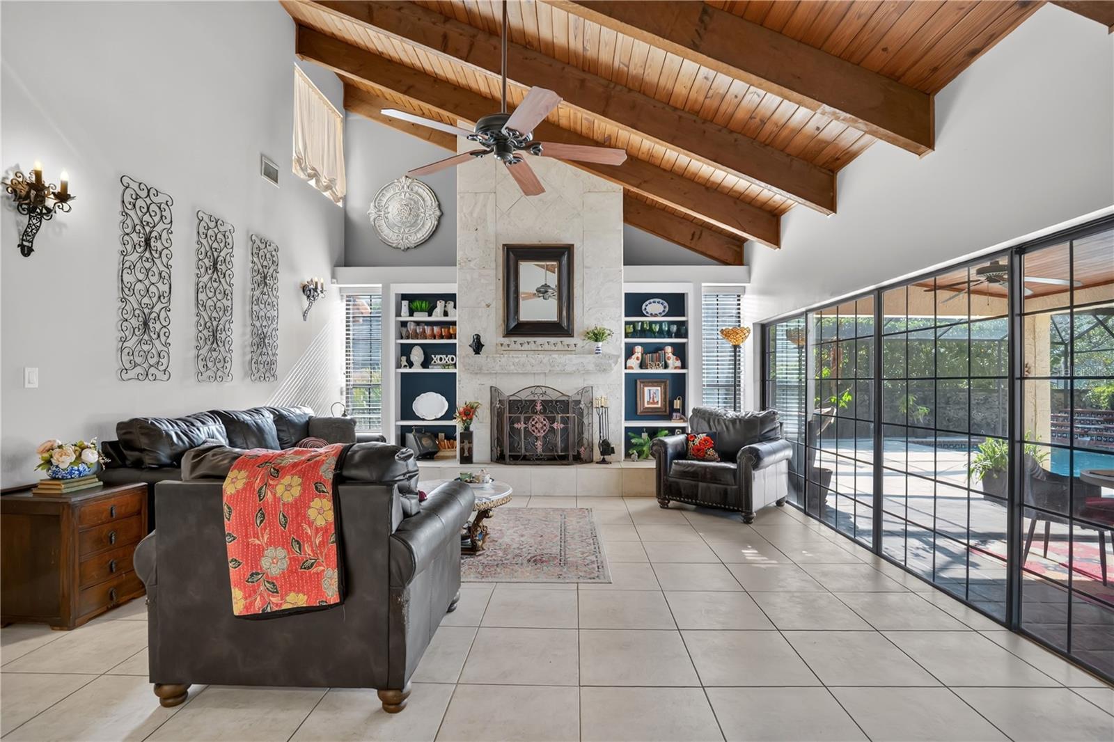 SOUTHERN OAKS - Residential