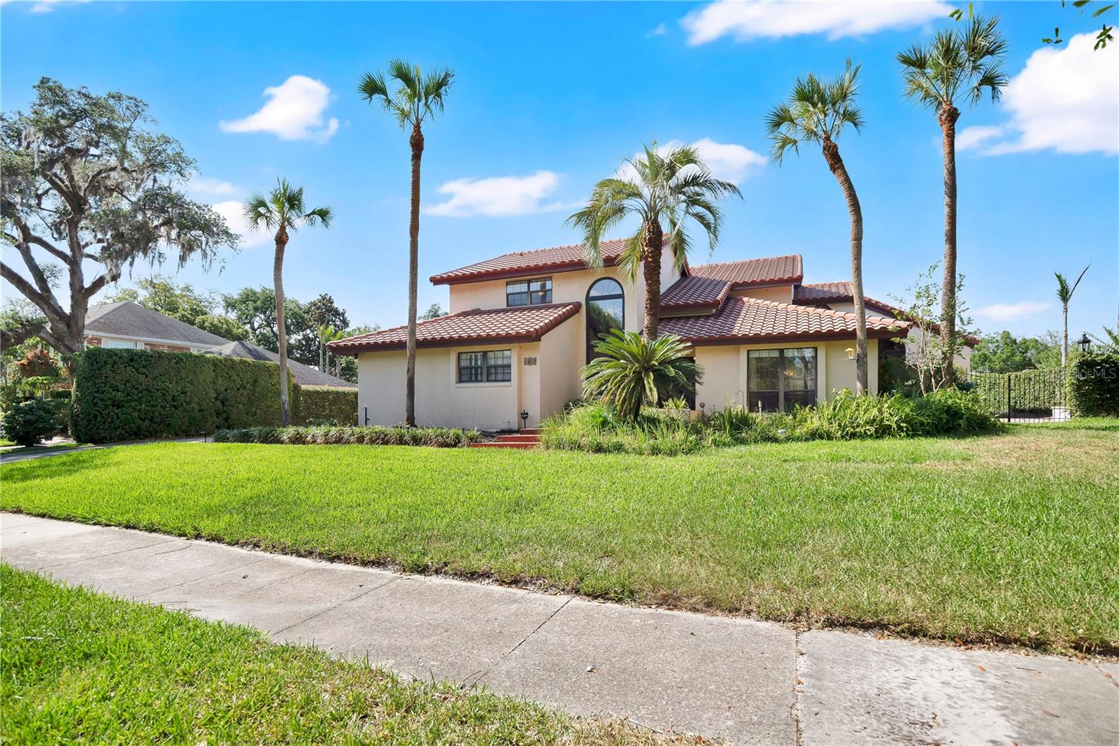 SOUTHERN OAKS - Residential