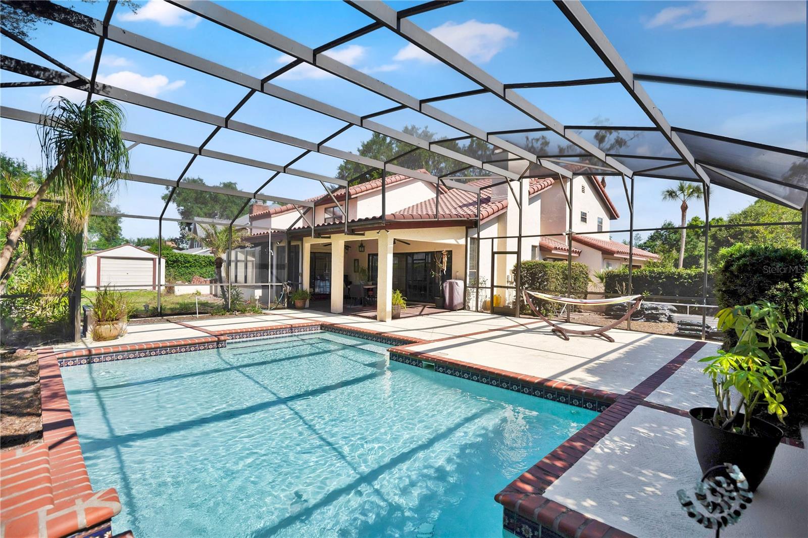 SOUTHERN OAKS - Residential