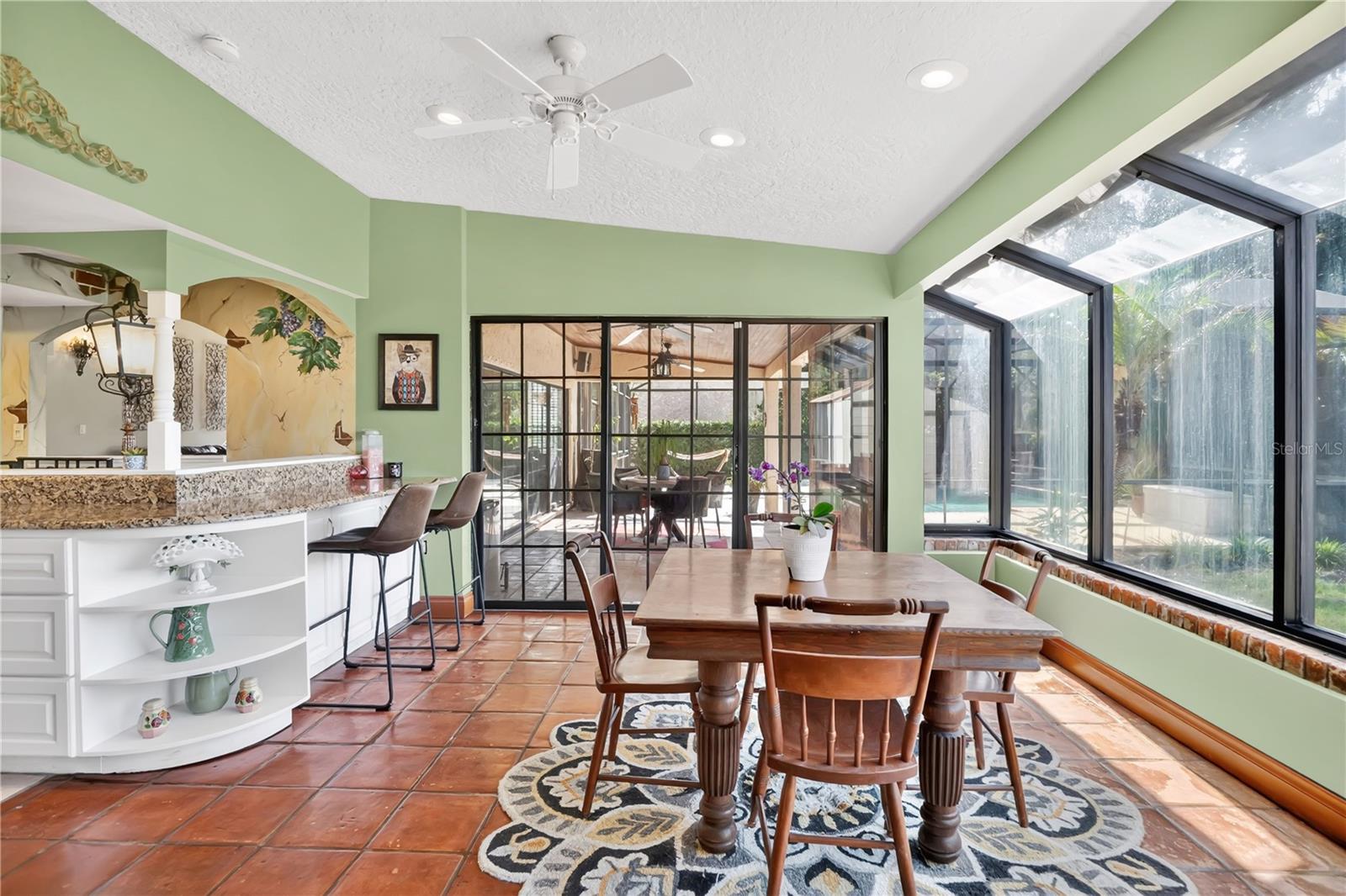 SOUTHERN OAKS - Residential
