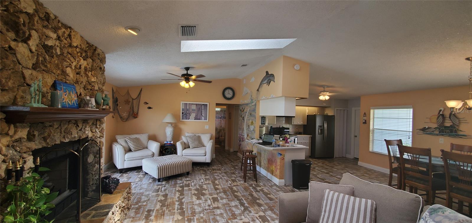 Florida Shores 01 - Residential Income