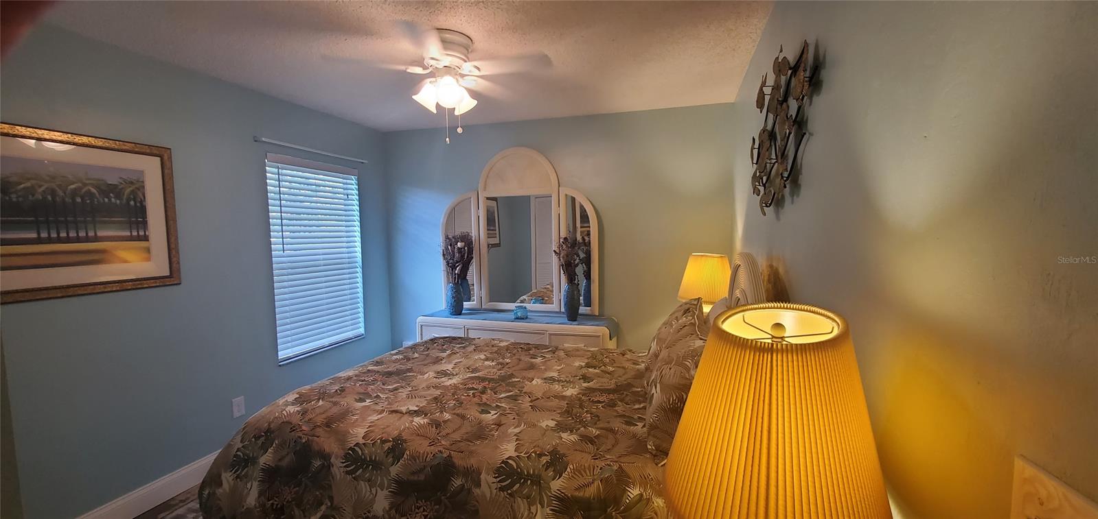 Florida Shores 01 - Residential Income