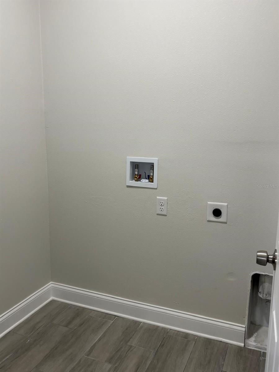 WINDWOOD BAY PH 01 - Residential