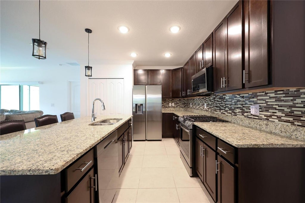 Photo of 1113 Bradford Ridge Drive, Leesburg, FL 34748 (MLS # O6425215)