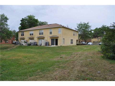 A home in RIVERVIEW