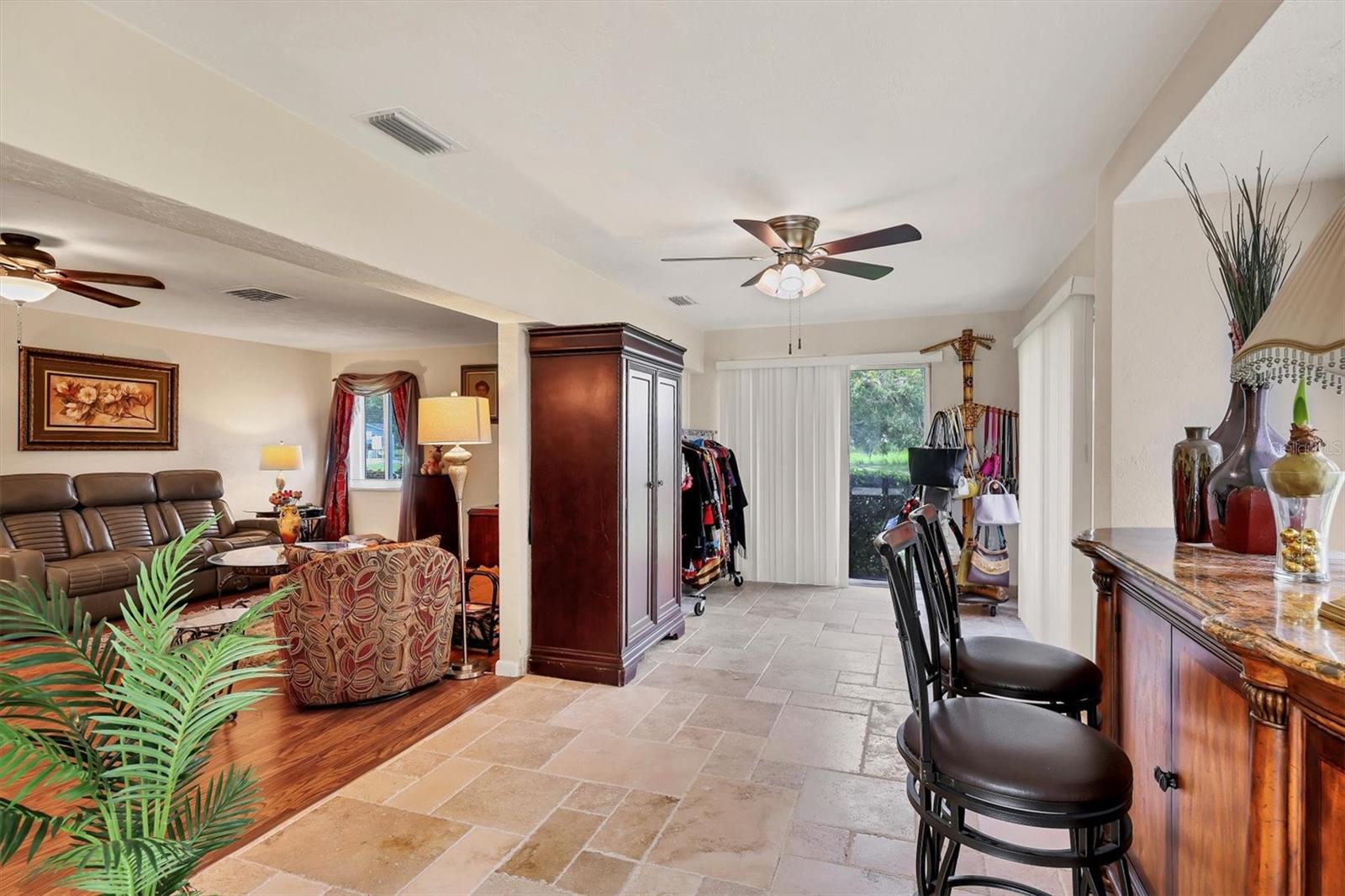 VILLAGE GREEN SEC 15 - Residential