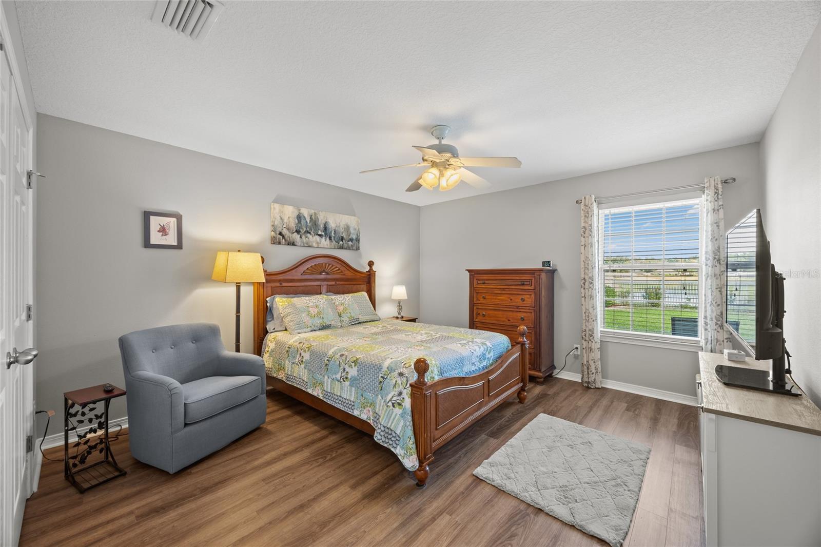 SILVER CREEK - Residential