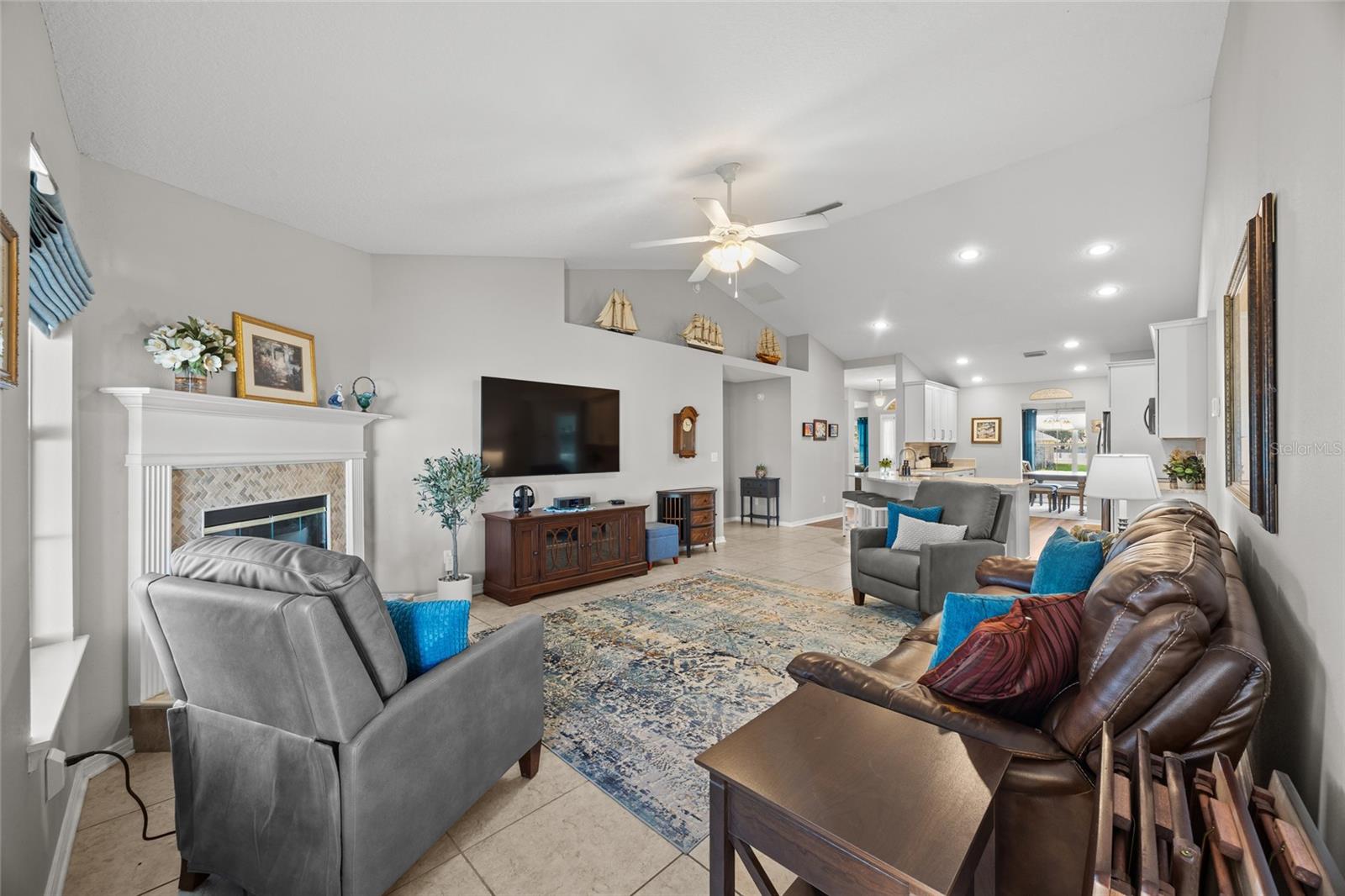 SILVER CREEK - Residential