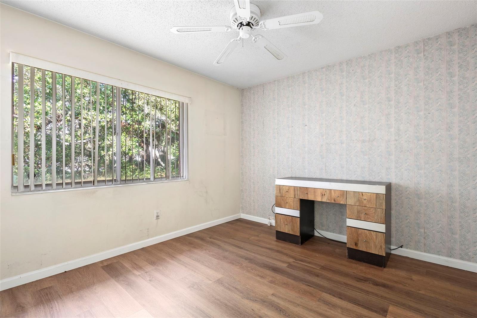 HIDDEN LAKE VILLAS PH 2 - Residential