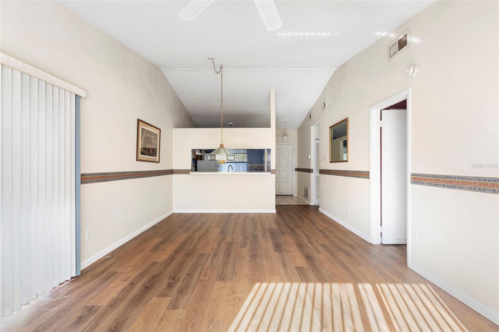 HIDDEN LAKE VILLAS PH 2 - Residential