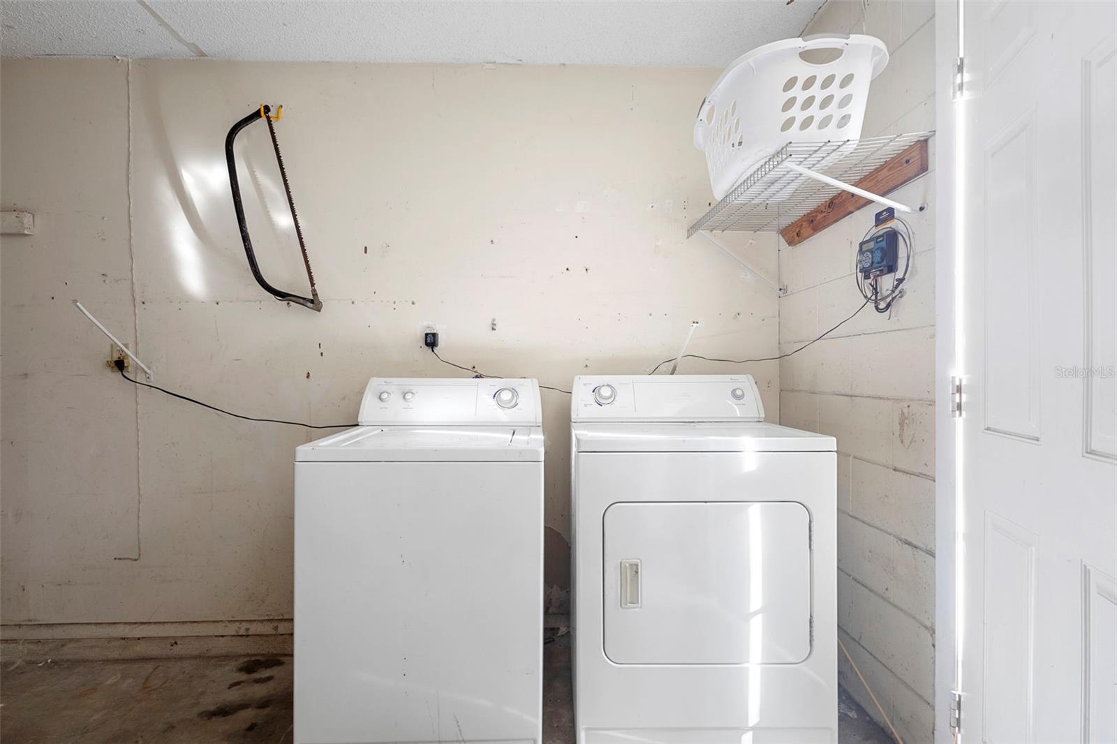 HIDDEN LAKE VILLAS PH 2 - Residential