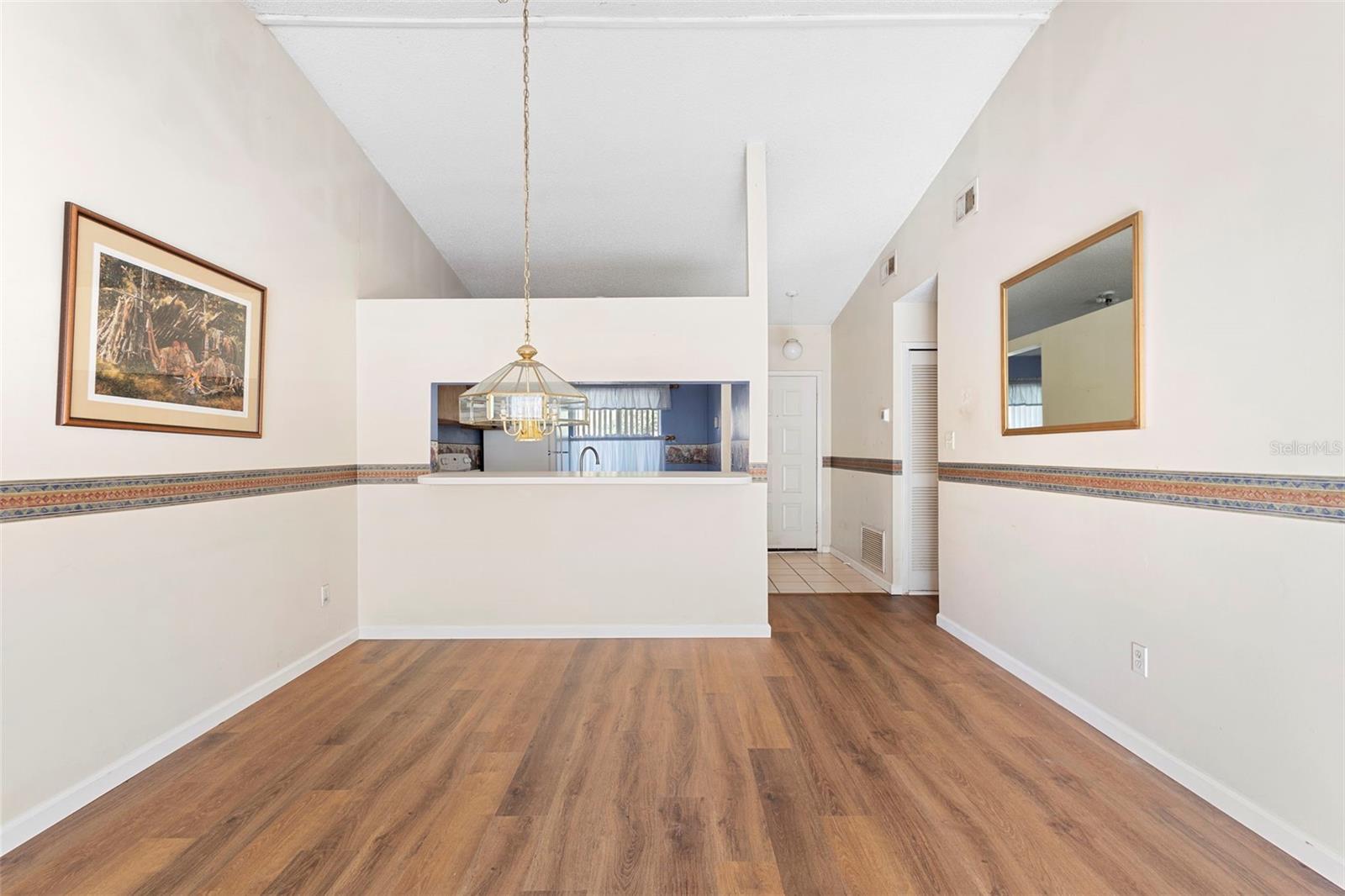 HIDDEN LAKE VILLAS PH 2 - Residential