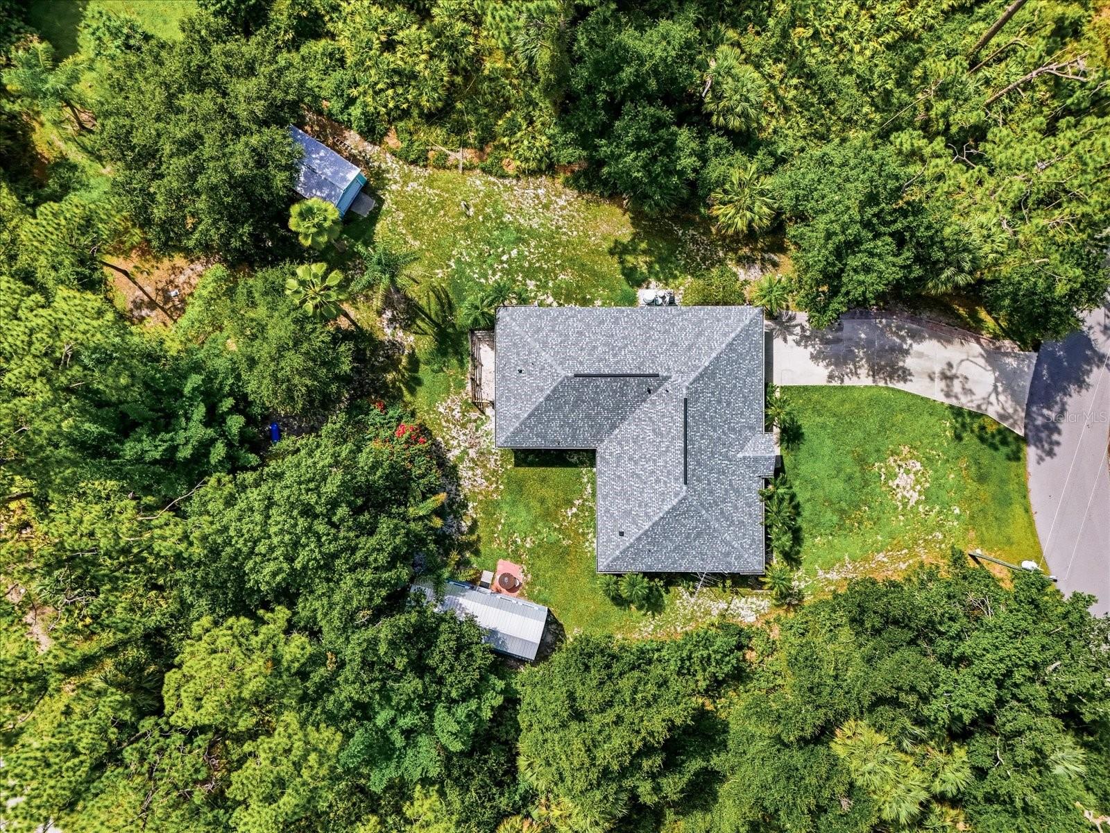 3002 MONCRIEF AVE