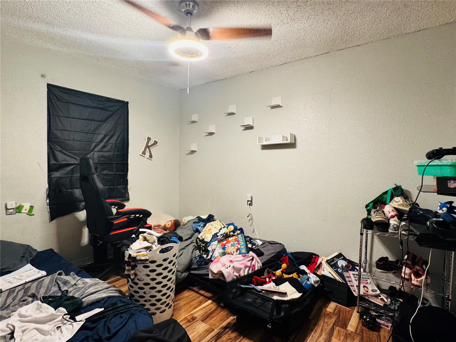 PINECREST - Residential