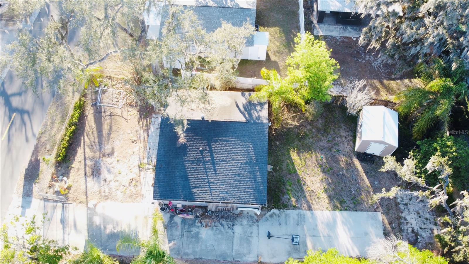 PINECREST - Residential