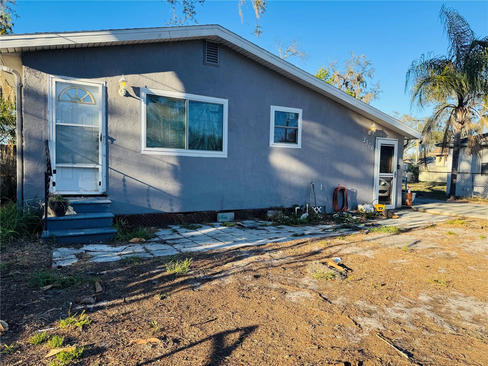 PINECREST - Residential