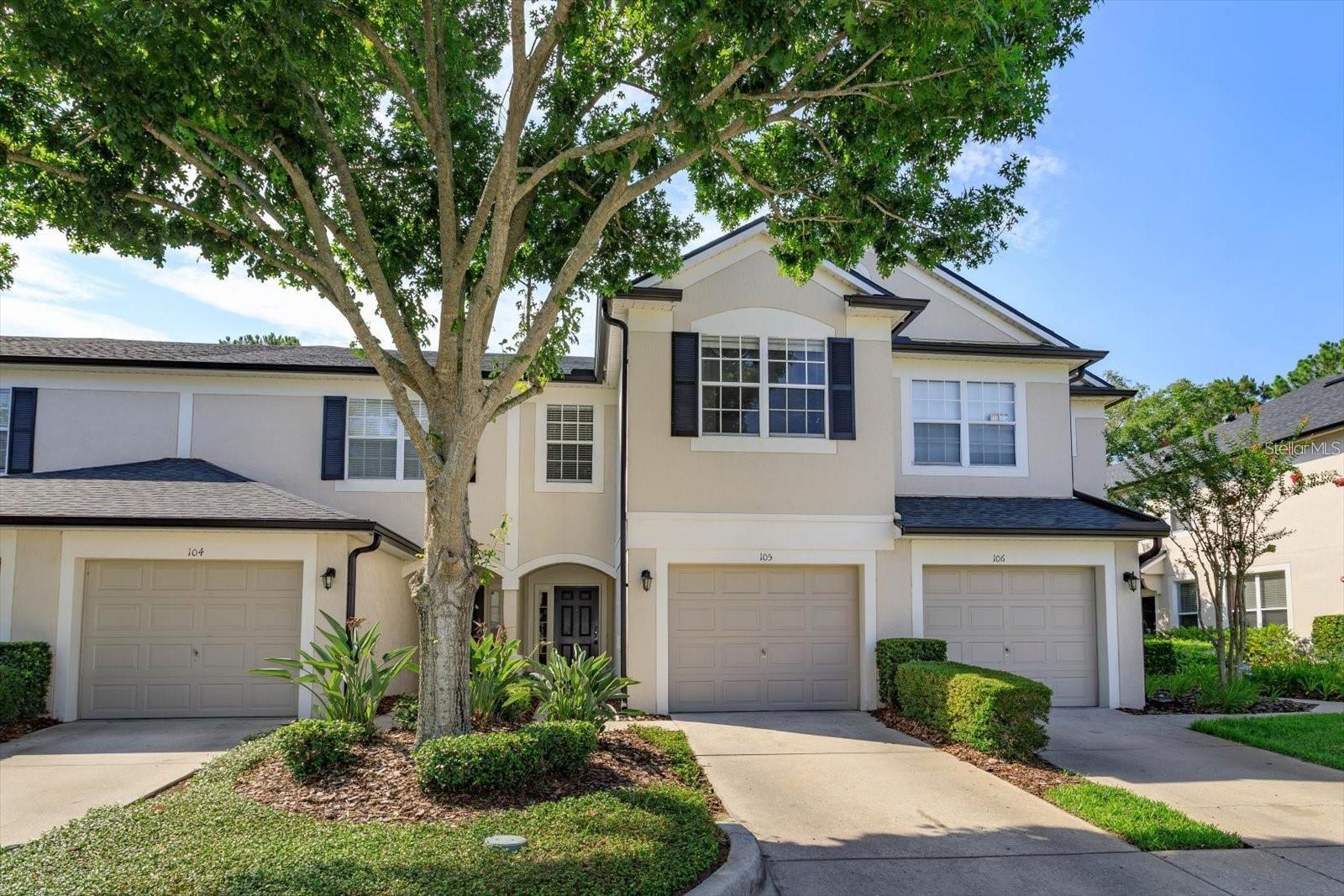 Gated community of Stonebridge Place at MetroWest, three bedrooms and 2 1/2 baths. Open floor plan with combo Family/Dining Room and a screened porch! Large Primary Suite with walk-in closet, en-suite bath, has separate water closet and a soaking tub! The 2 other bedrooms located upstairs share a large hall bath. The community has gym and swimming pool. Location is conveniently located near Valencia College, Universal Studios, I-4, the Mall at Millenia, and other attractions.