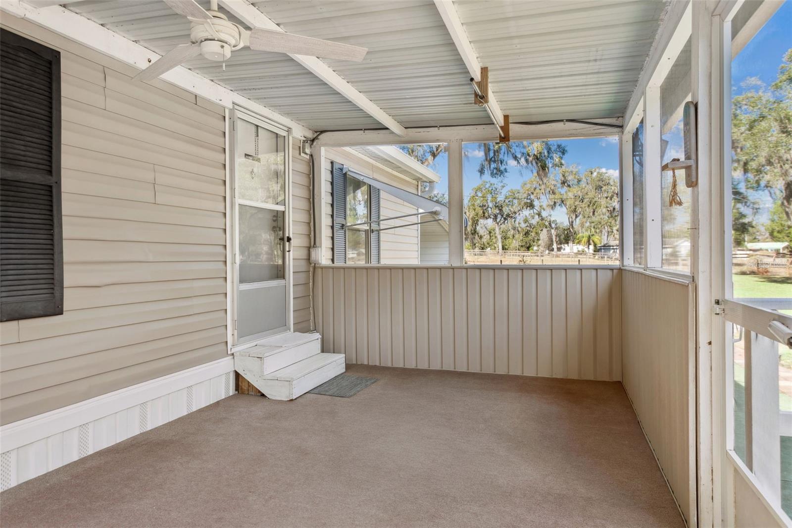 N 01/2 SE 01/4 UNREC SEC 02 TOWNSHIP 24 RG 21 - Residential