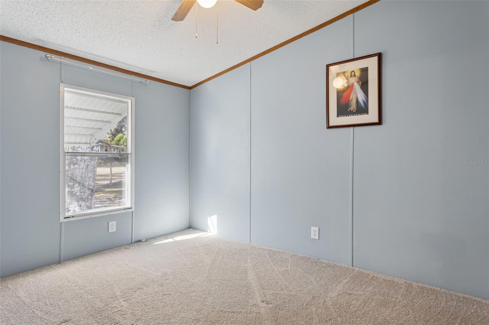 N 01/2 SE 01/4 UNREC SEC 02 TOWNSHIP 24 RG 21 - Residential