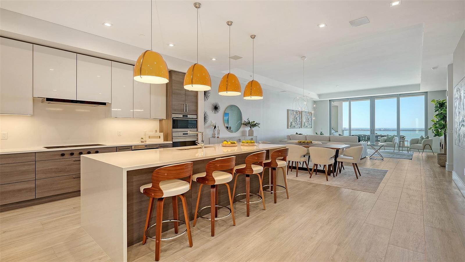 RITZ CARLTON RESIDENCES - Residential