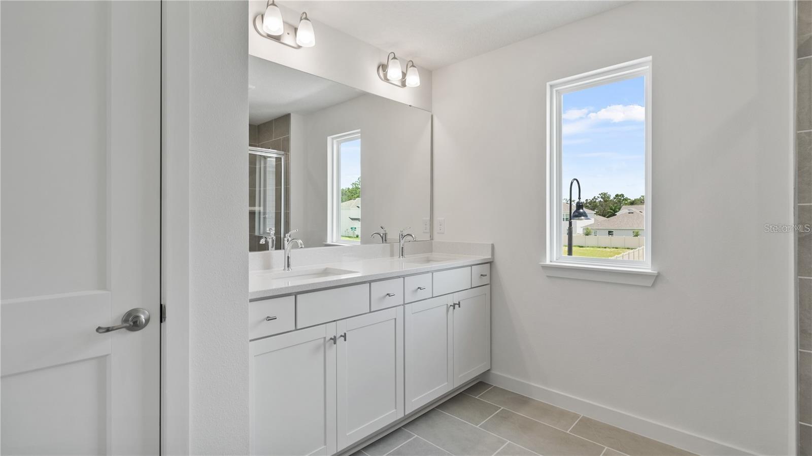 TRINITY PLACE PH 1 - Residential Lease