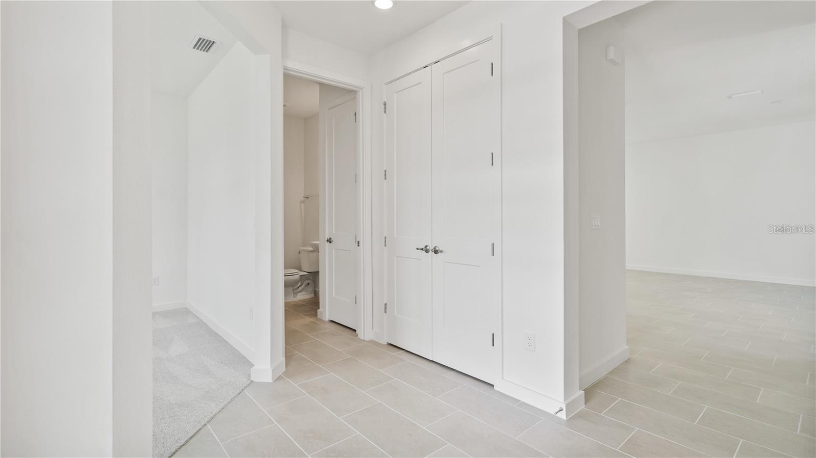 TRINITY PLACE PH 1 - Residential Lease