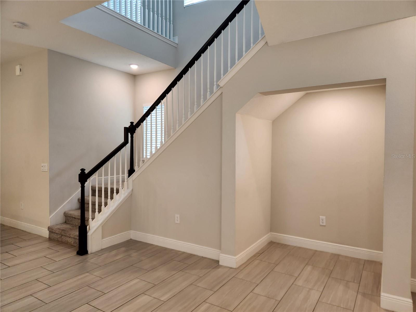 WATERMARK - Residential Lease